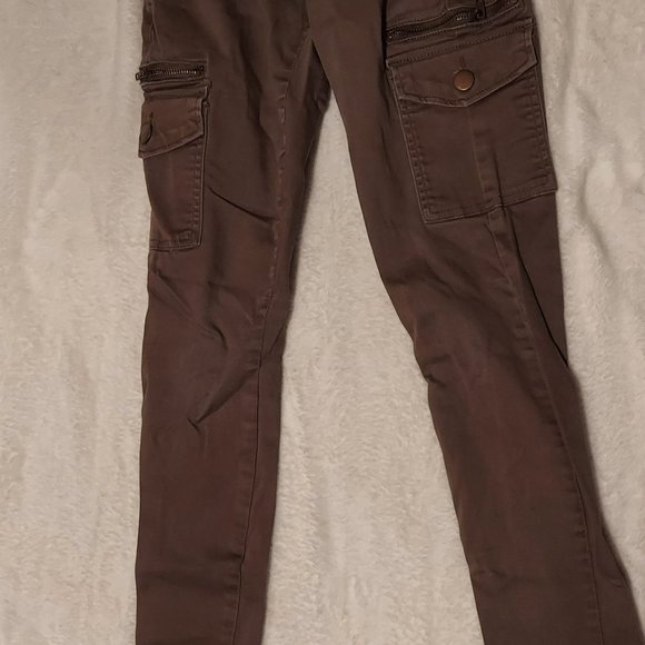 Pants - Picture 2 of 3